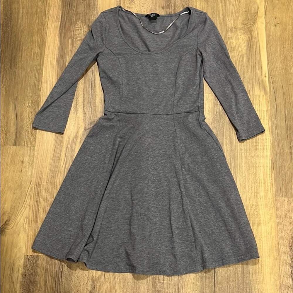 H&M size XS gray dress